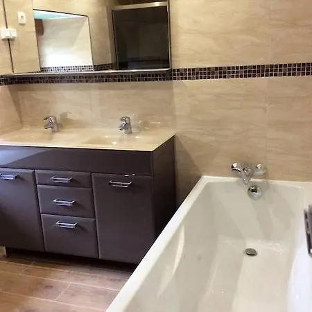 度假居 Les Nougats, Location 8 Personnes 圣多纳